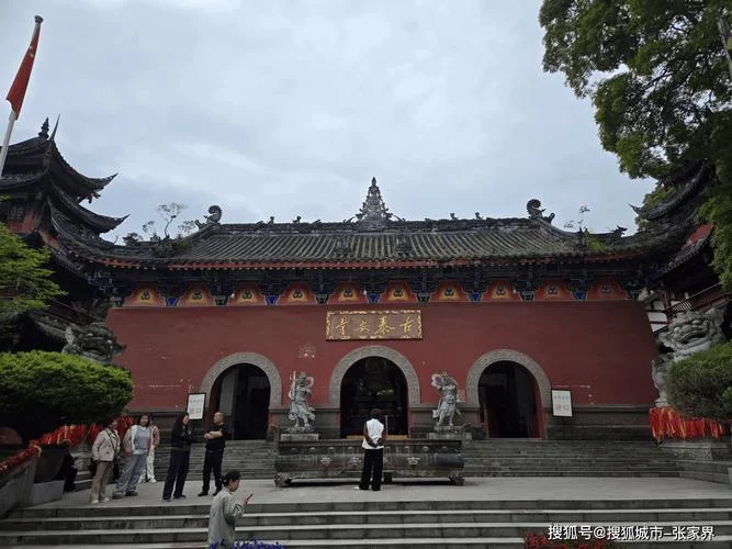 四川四川旅游攻略必玩的景点_1