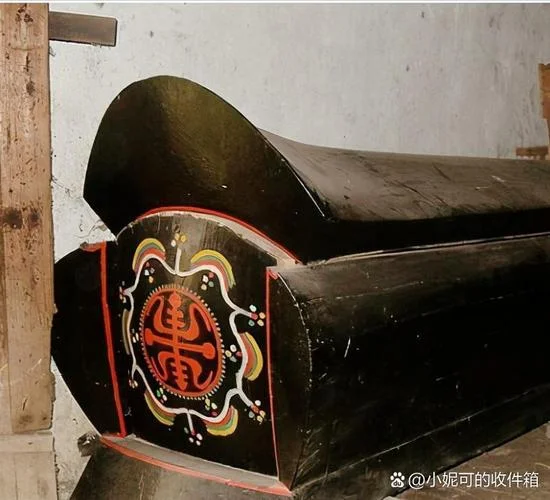 孕妇梦见黑空棺材_1
